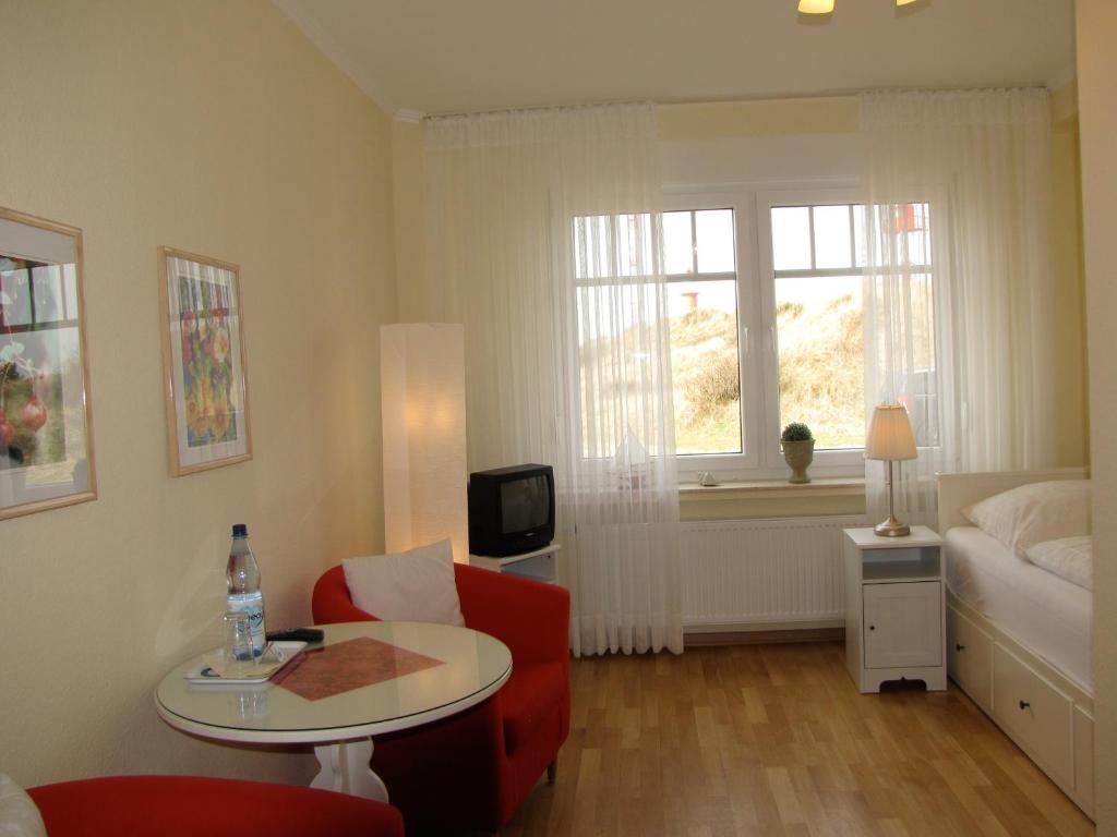 Strandhotel-Najade Borkum Habitación foto